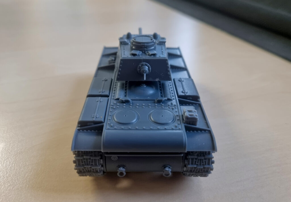 Achtung Panzer! A Tale of More Gamers - Marcus' Captured KV-1 (Completed Assembly))