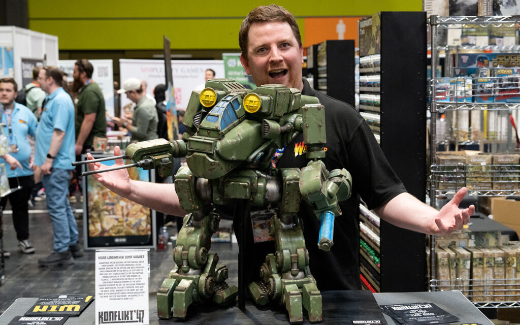 Giant Linebacker walker for Konflikt '47 by Warlord Games