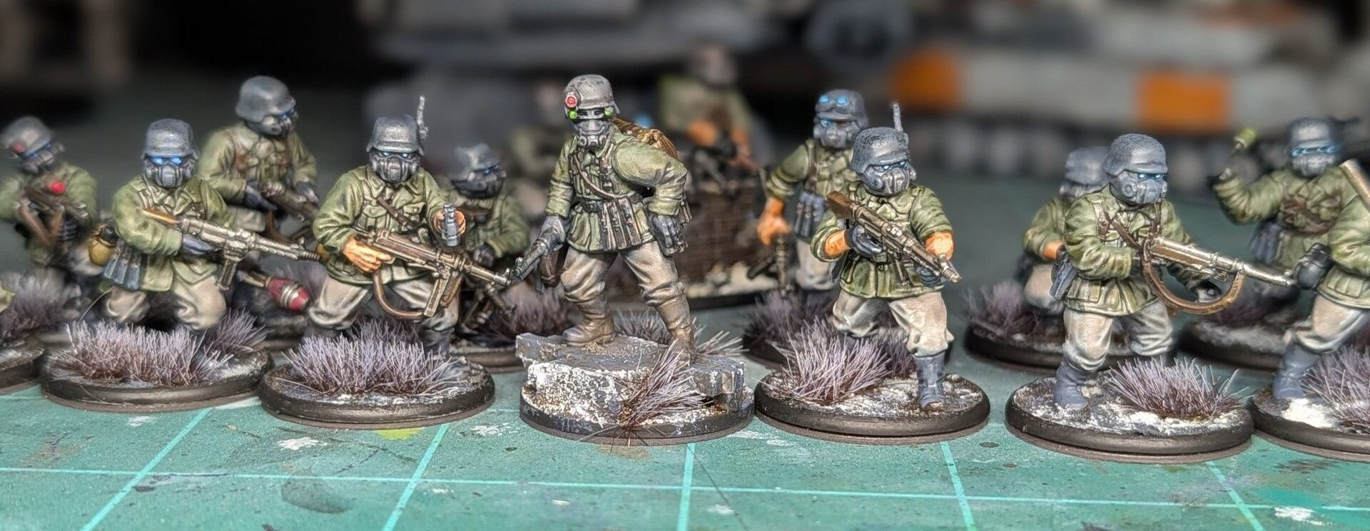 Konflikt kitbash by Isaac Paul