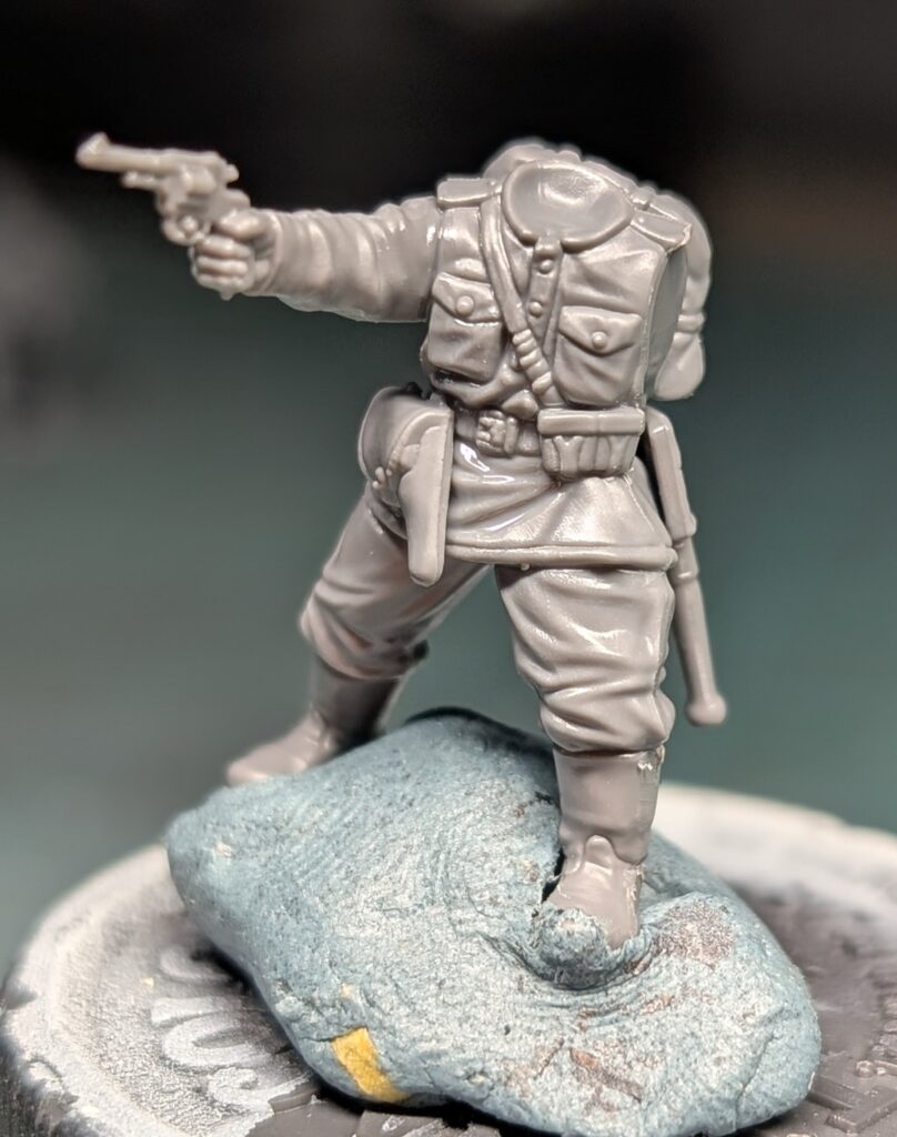 Konflikt kitbash by Isaac Paul